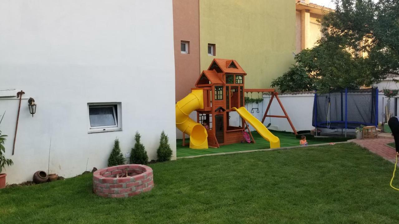 Cherry Garden Apartments Sveti Vlas Exterior photo